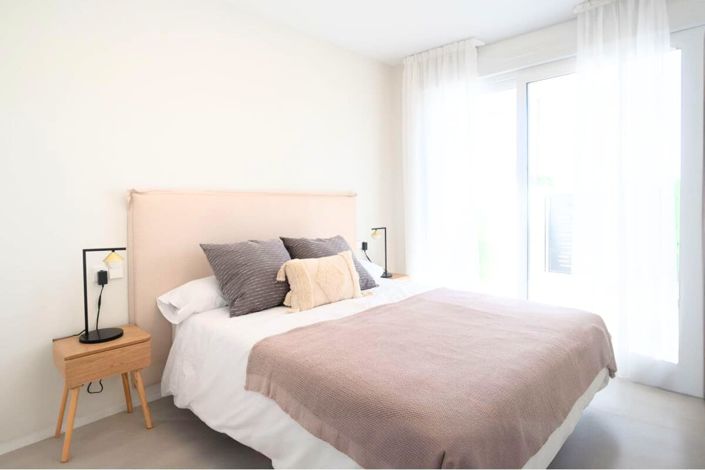 Image No.8-3 Bed Apartment for sale