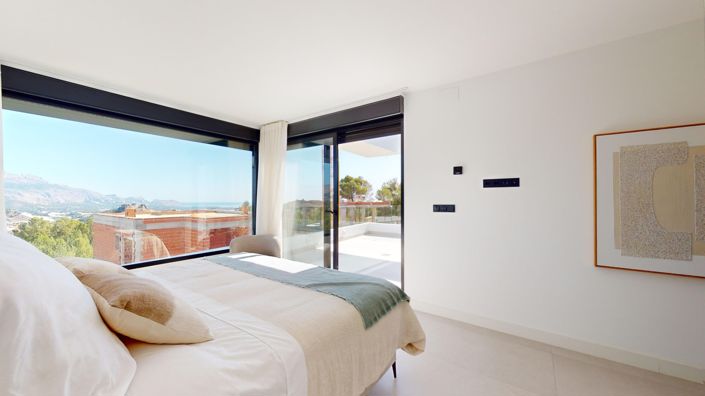 Image No.24-3 Bed Villa / Detached for sale