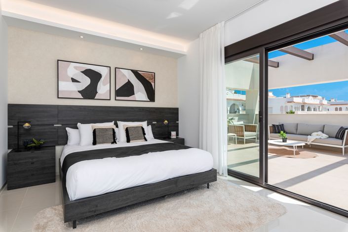 Image No.20-3 Bed Villa / Detached for sale