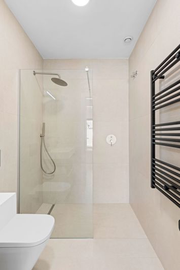 Image No.17-3 Bed Villa / Detached for sale