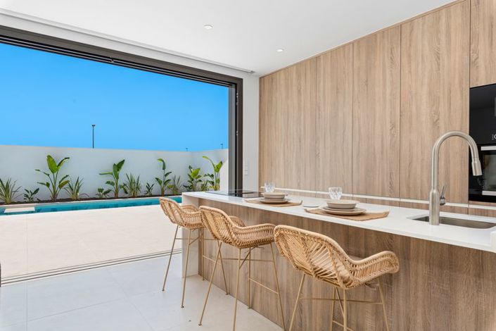 Image No.5-3 Bed Villa / Detached for sale