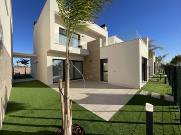 3 Bed Villa / Detached for sale