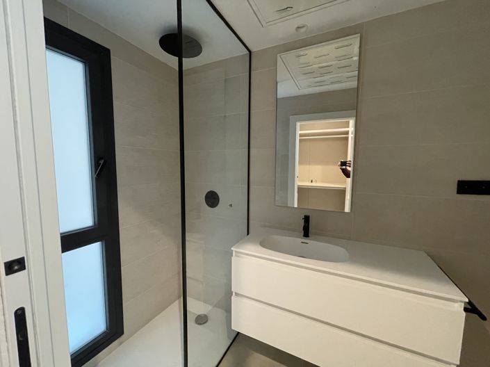 Image No.15-3 Bed Villa / Detached for sale