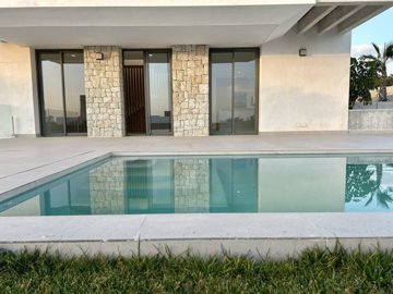 3-casa-con-piscina1-1-scaled