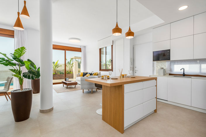 Image No.11-3 Bed Villa / Detached for sale