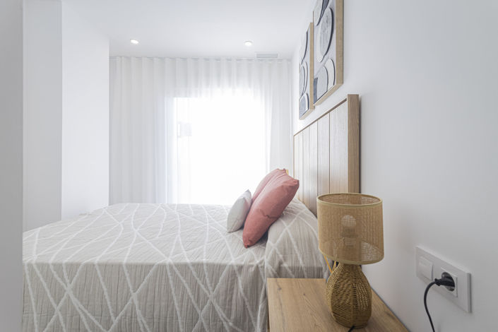 Image No.10-3 Bed Apartment for sale