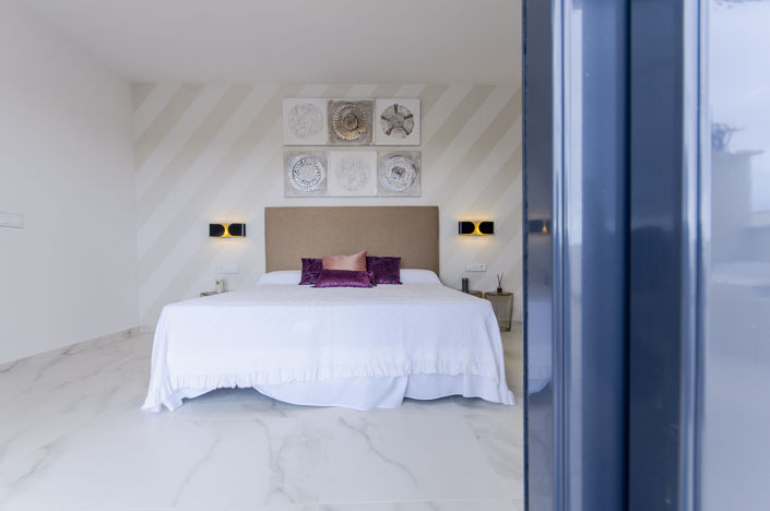 Image No.21-3 Bed Villa / Detached for sale