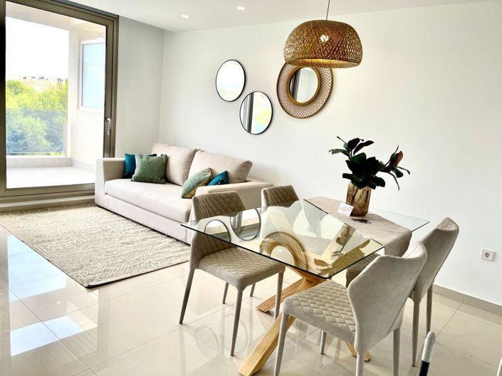 Image No.4-2 Bed Apartment for sale