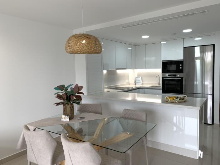 Image No.8-2 Bed Apartment for sale