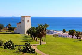 Image No.15-3 Bed Apartment for sale