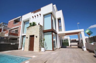 3 Bed Villa / Detached for sale