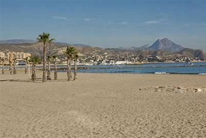 Image No.16-3 Bed Villa / Detached for sale