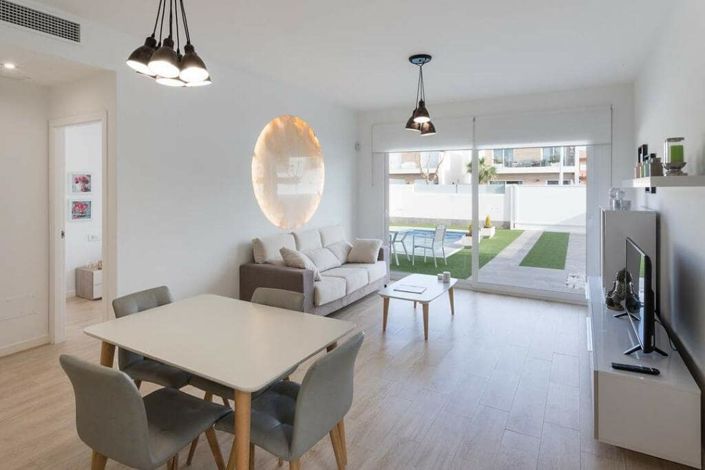 Image No.2-3 Bed Villa for sale