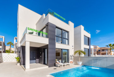 4 Bed Villa for sale