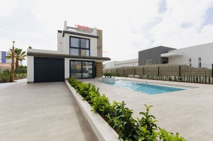 Image No.1-Villa / Détaché de 3 chambres à vendre à La Manga del Mar Menor