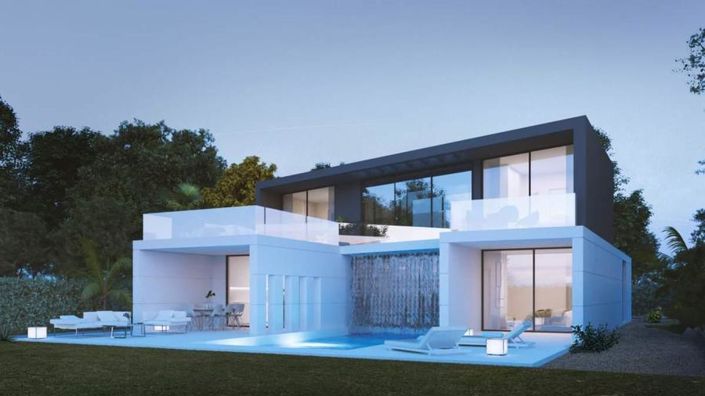 Image No.19-4 Bed Villa / Detached for sale