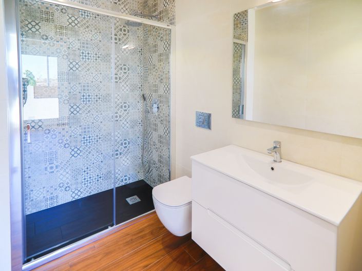 Image No.11-3 Bed Villa / Detached for sale