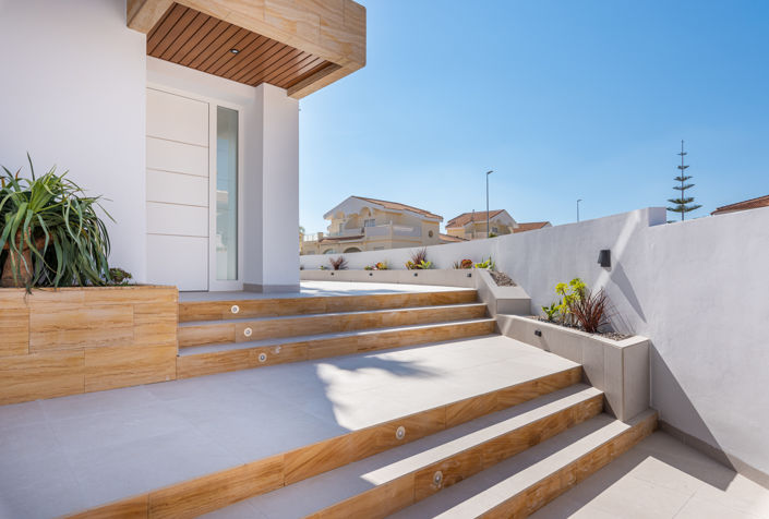 Image No.19-4 Bed Villa / Detached for sale