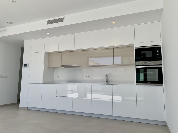 Image No.7-3 Bed Villa / Detached for sale