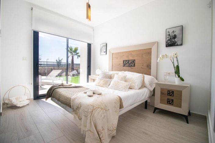 Image No.13-3 Bed Villa for sale