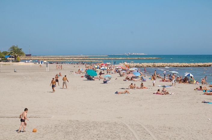 Image No.11-4 Bed Villa / Detached for sale