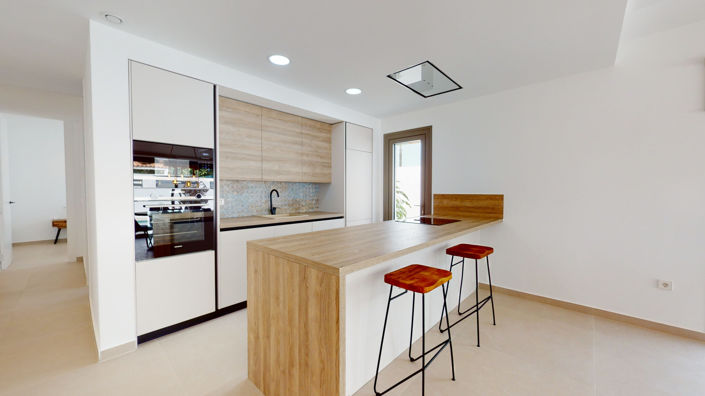 Image No.9-3 Bed Villa / Detached for sale