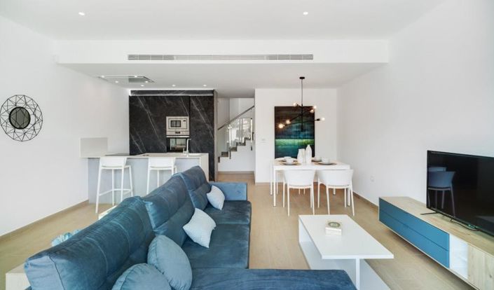 Image No.7-3 Bed Villa for sale