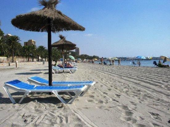 Image No.13-4 Bed Villa / Detached for sale