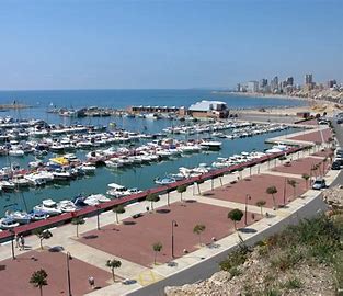 Image No.21-3 Bed Villa / Detached for sale