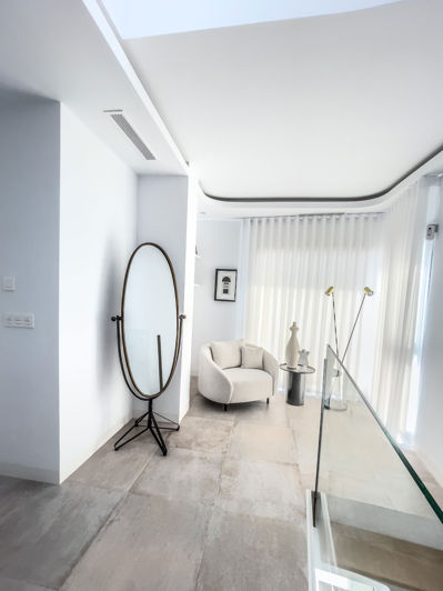 Image No.10-3 Bed Villa / Detached for sale