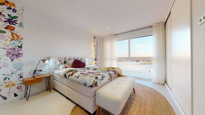 Image No.13-3 Bed Villa / Detached for sale