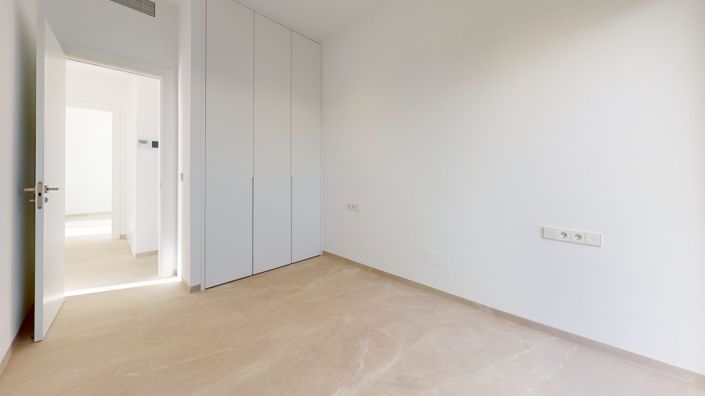 Image No.26-3 Bed Villa / Detached for sale