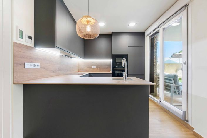 Image No.5-3 Bed Villa / Detached for sale