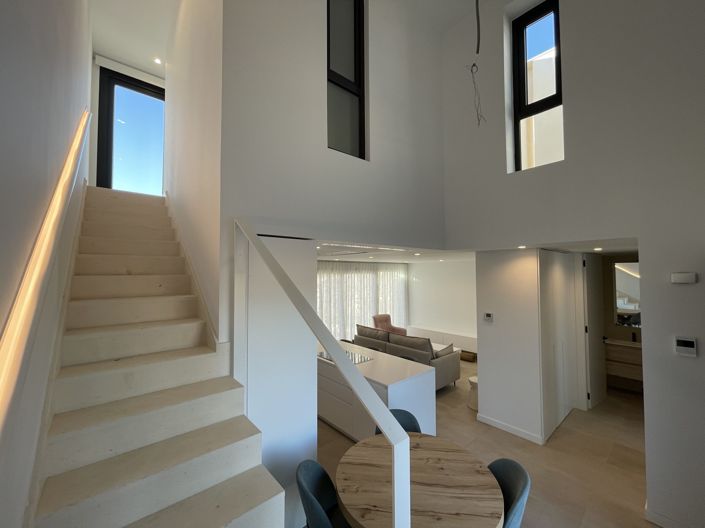 Image No.8-3 Bed Villa / Detached for sale