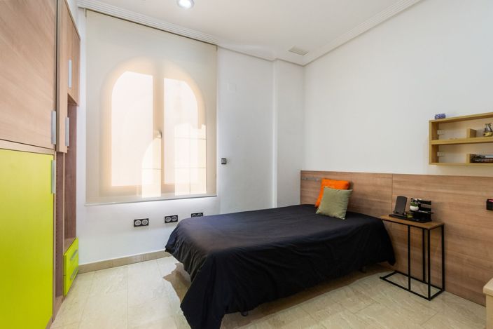 Image No.36-3 Bed Villa / Detached for sale