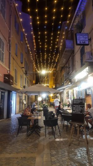 Image No.25-Villa / Détaché de 5 chambres à vendre à Saint-Cyr-sur-Mer