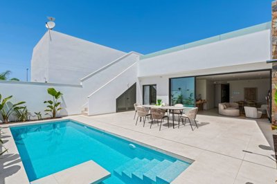 Villa / Détaché de 3 chambres à vendre à Los Alcázares