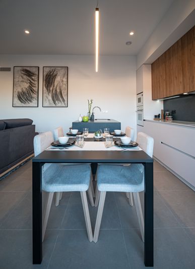 Image No.4-2 Bed Apartment for sale