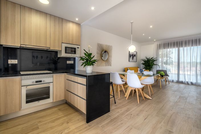 Image No.8-2 Bed Apartment for sale