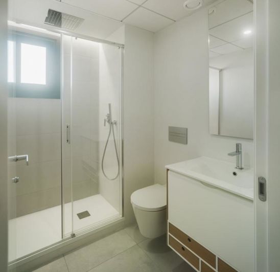 Image No.9-2 Bed Apartment for sale