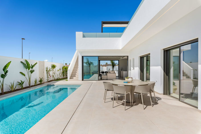 Image No.5-3 Bed Villa / Detached for sale