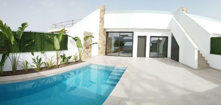 Image No.28-3 Bed Villa / Detached for sale