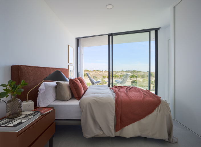 Image No.17-4 Bed Villa / Detached for sale