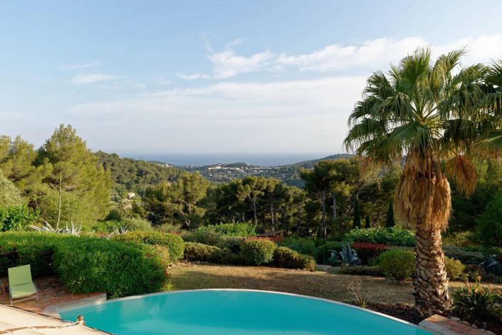 Image No.11-5 Bed Villa / Detached for sale