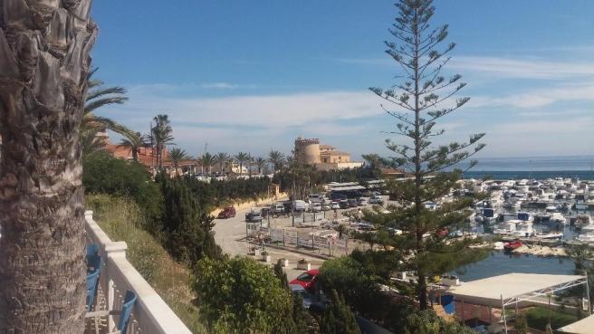 Image No.25-3 Bed Apartment for sale