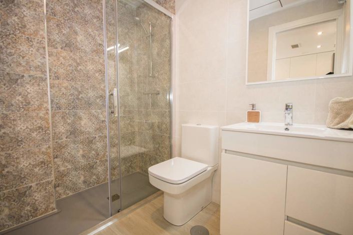 Image No.24-3 Bed Apartment for sale