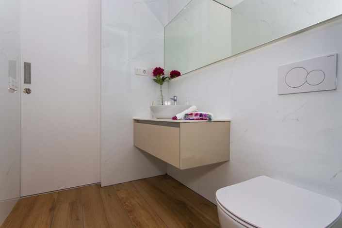 Image No.12-3 Bed Villa / Detached for sale