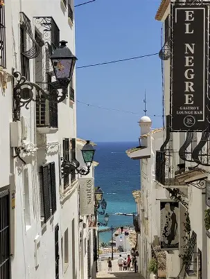 Image No.22-2 Bed Apartment for sale