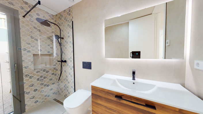 Image No.14-3 Bed Villa / Detached for sale