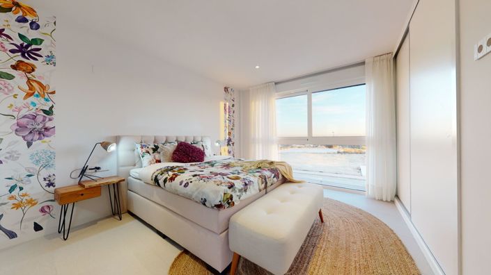 Image No.8-3 Bed Villa / Detached for sale